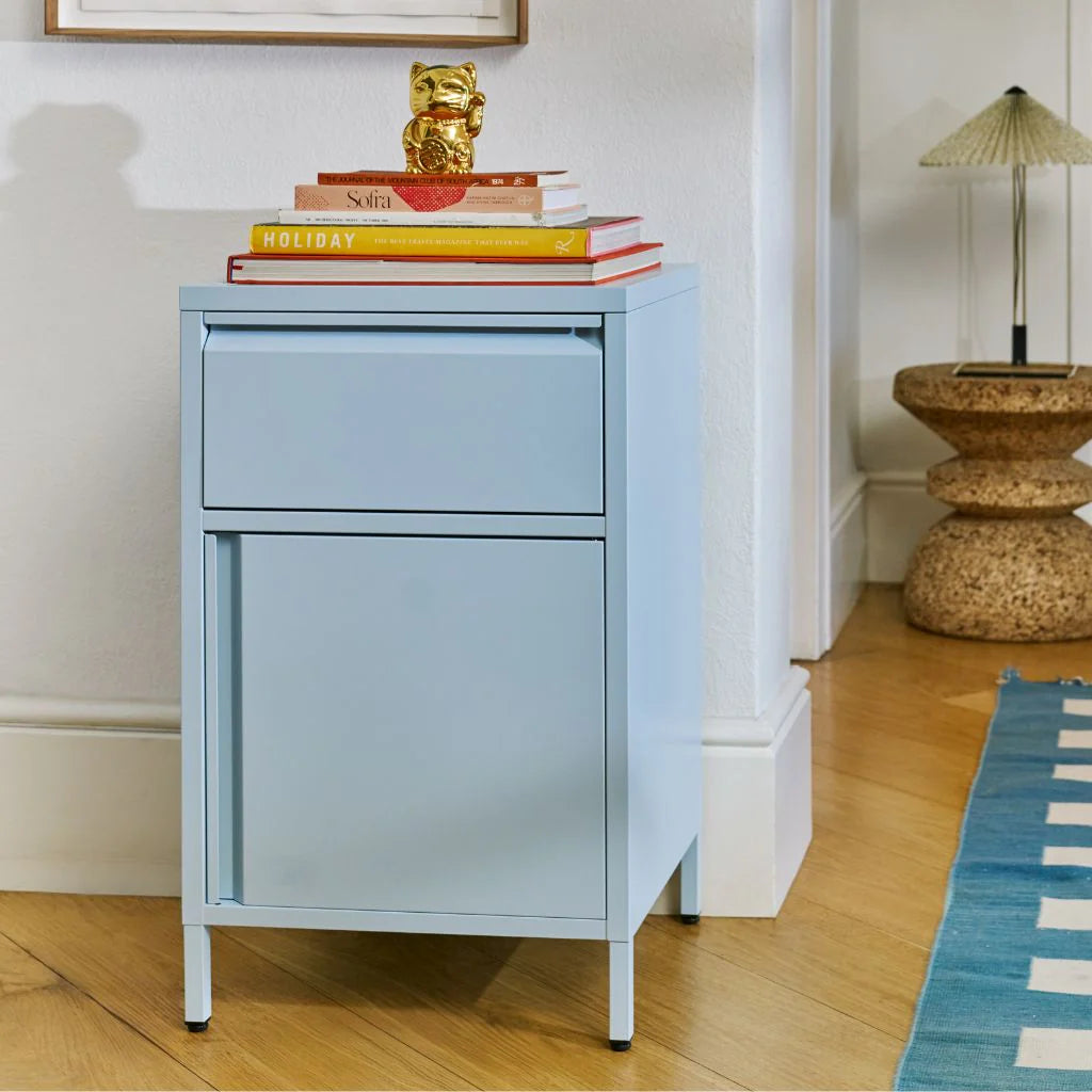 BON BON side table