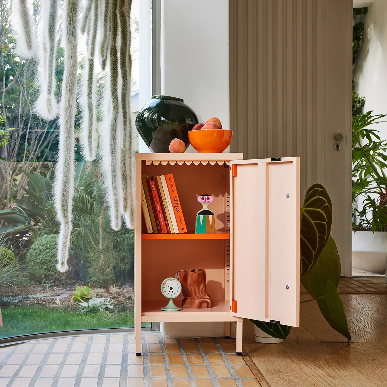 SPRINKLES side table