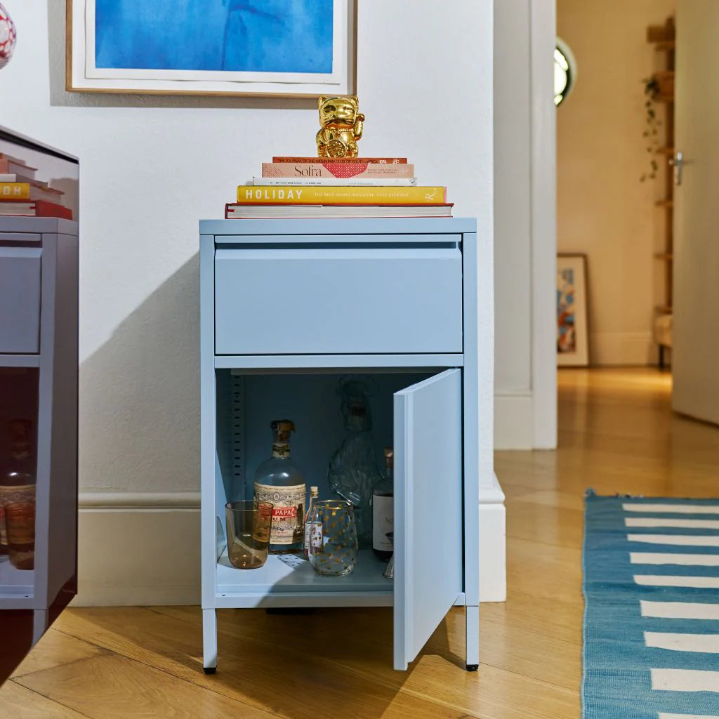 BON BON side table