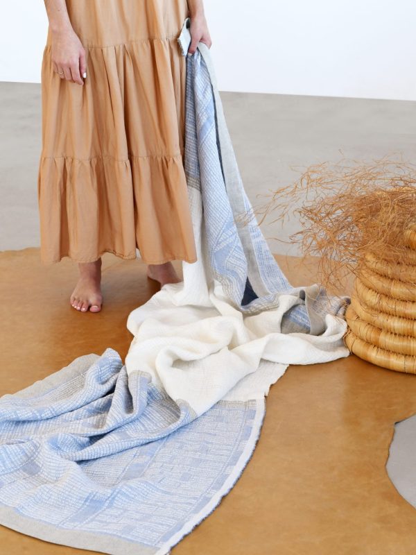 100% linen bogolan lounge throw