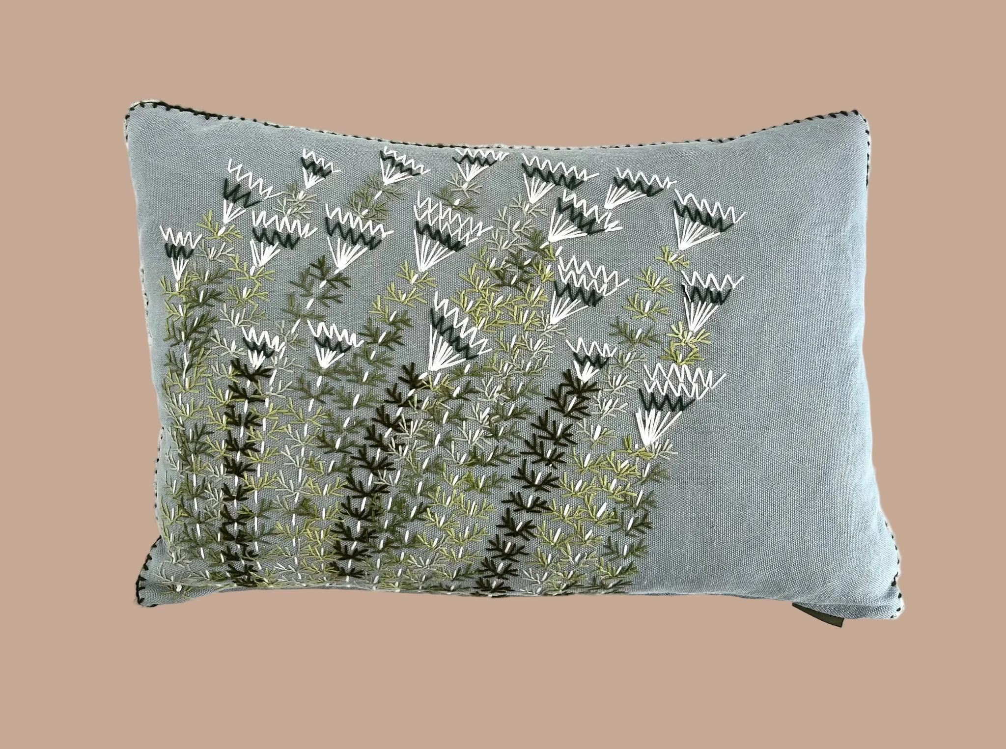 BLOMBOS scatter cushion linen