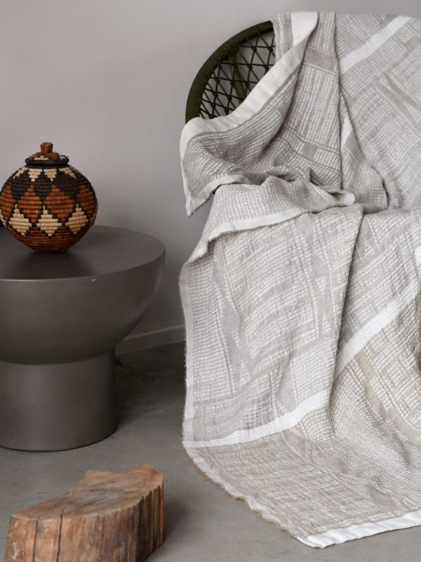 100% linen bogolan lounge throw