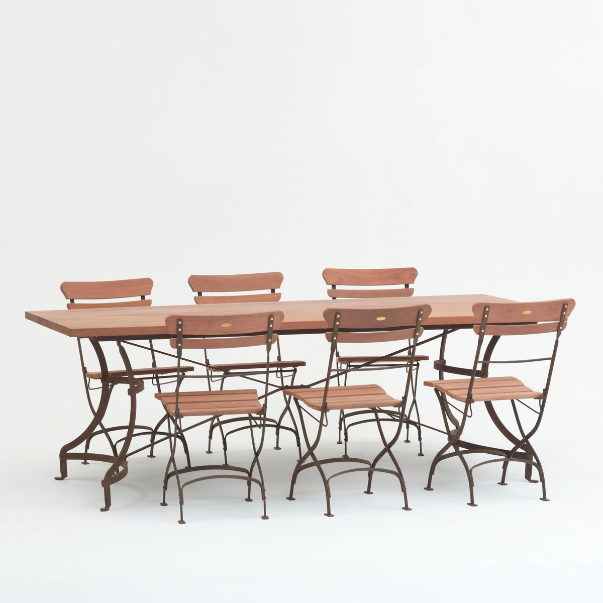 DELUX table painted