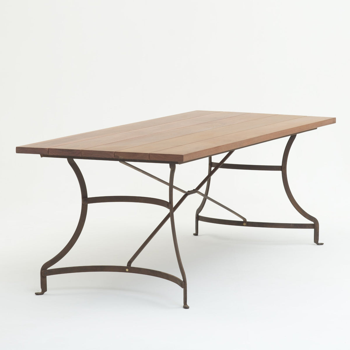 DELUX table painted