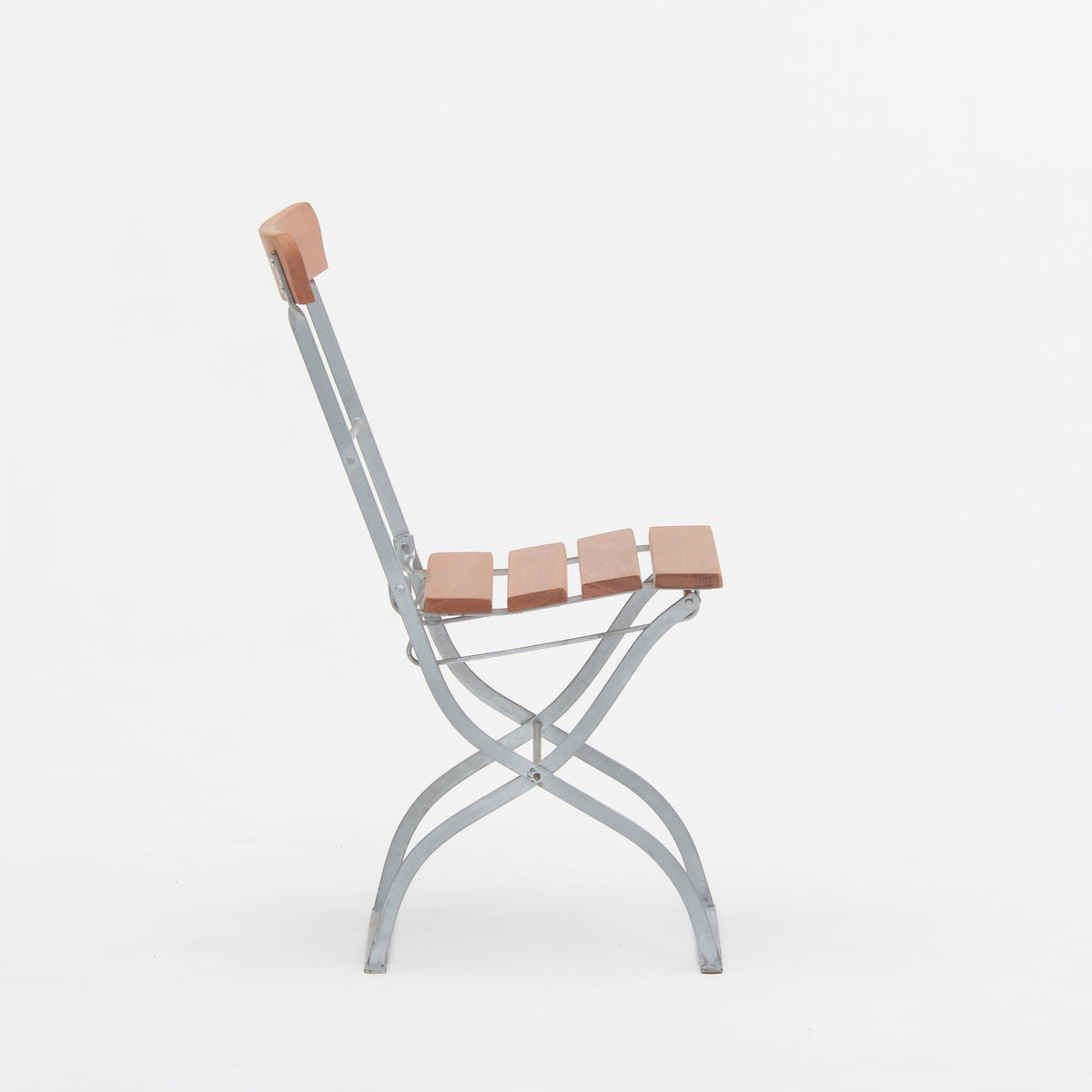 LAWN chair