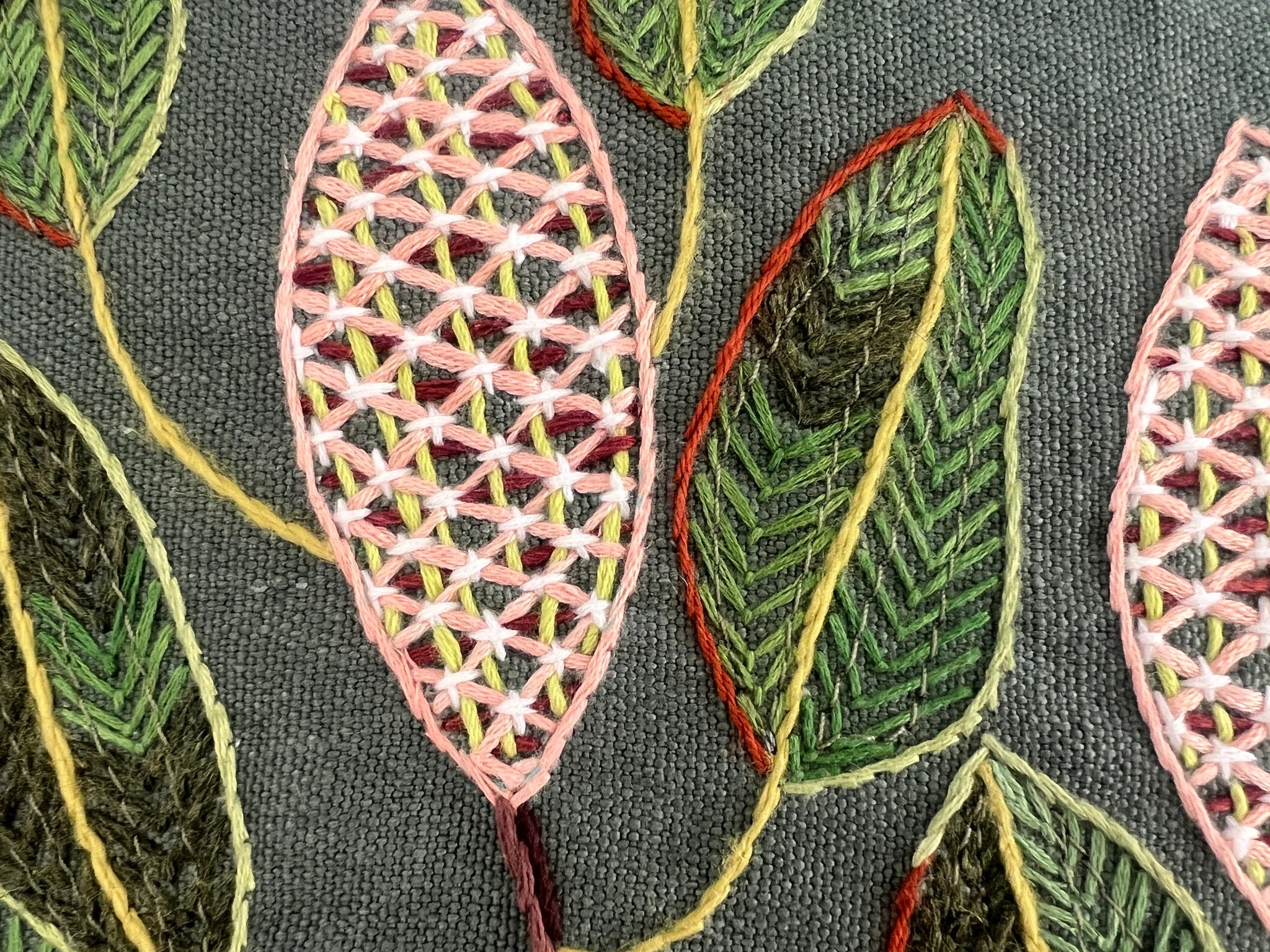 KING PROTEA box cushion linen