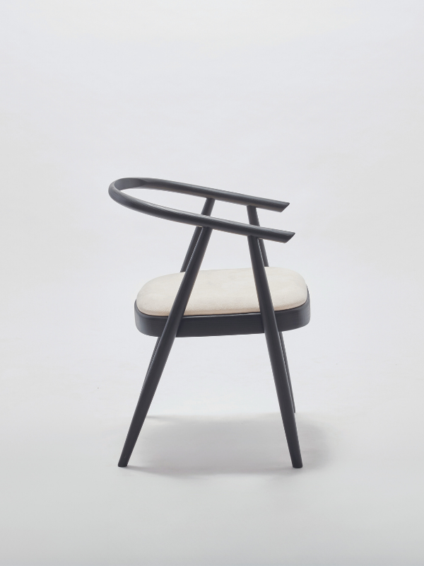LINA chair