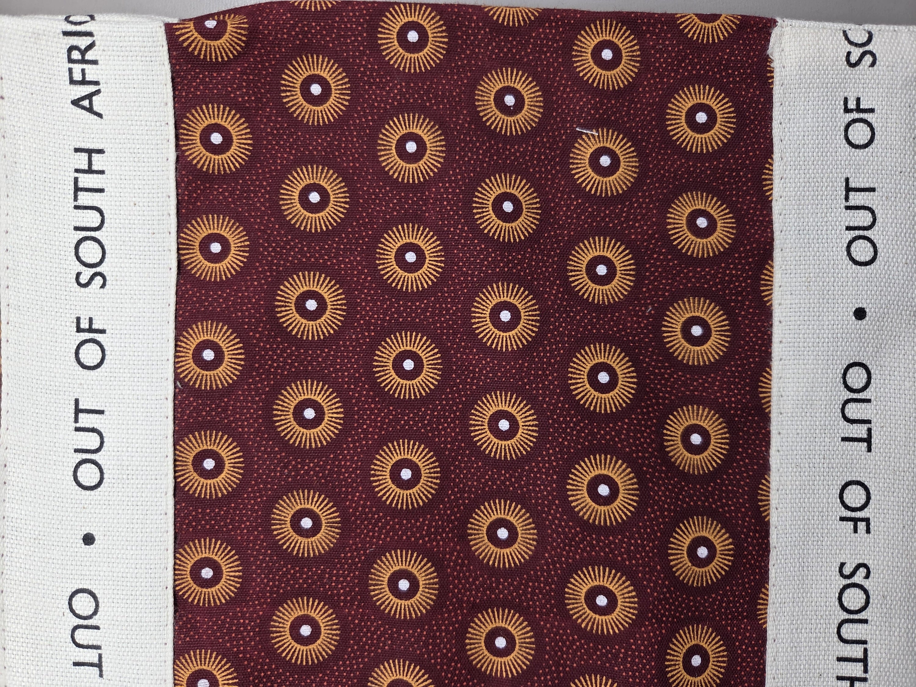 OOSA SHWE SHWE tote medium