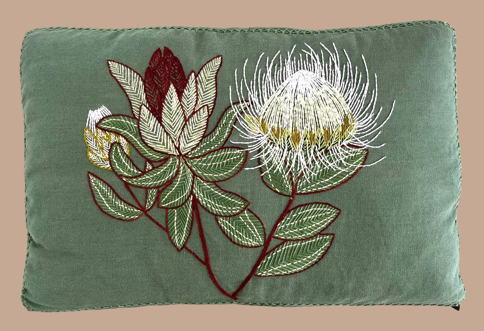 WABOOM box cushion linen