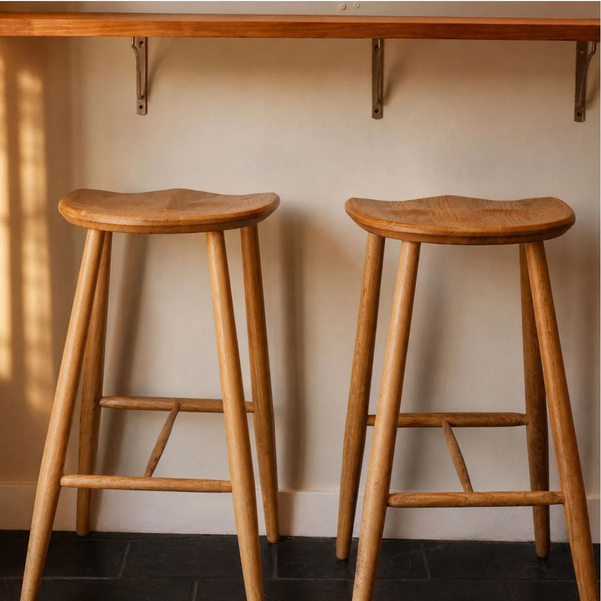 BAR STOOL no backrest