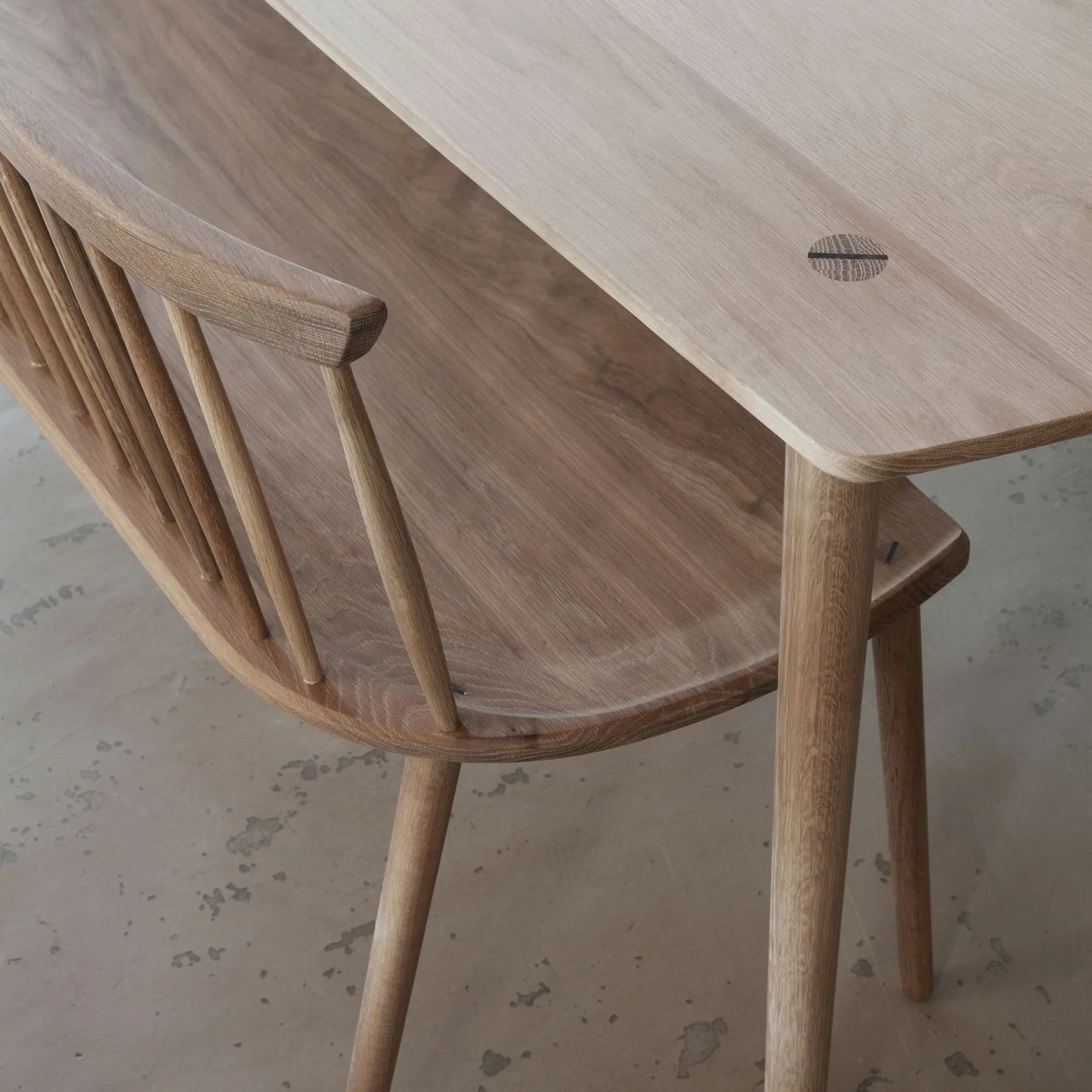 DINER bench