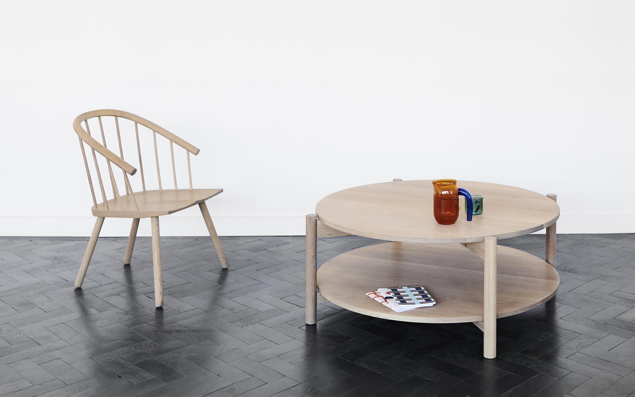 STACKED coffee table round