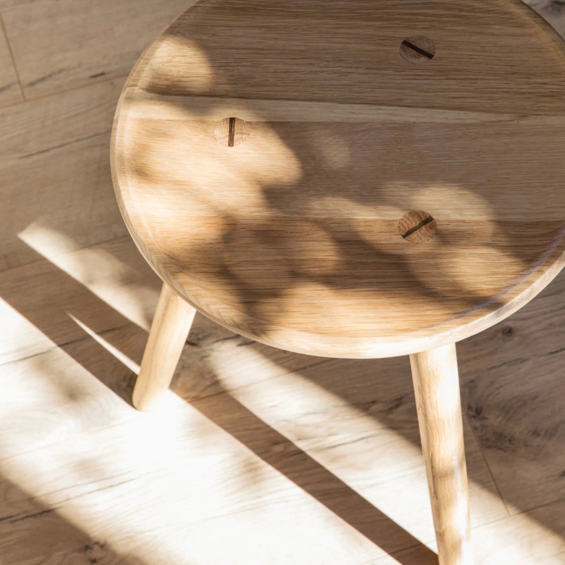 MILK STOOL short